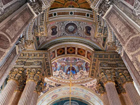 Dolmabahce Palace Tour and Bosphorus Sunset Cruise