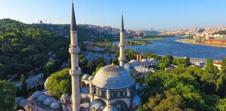 Istanbul Multicultural Heritage Tour and Bosphorus Sunset Cruise