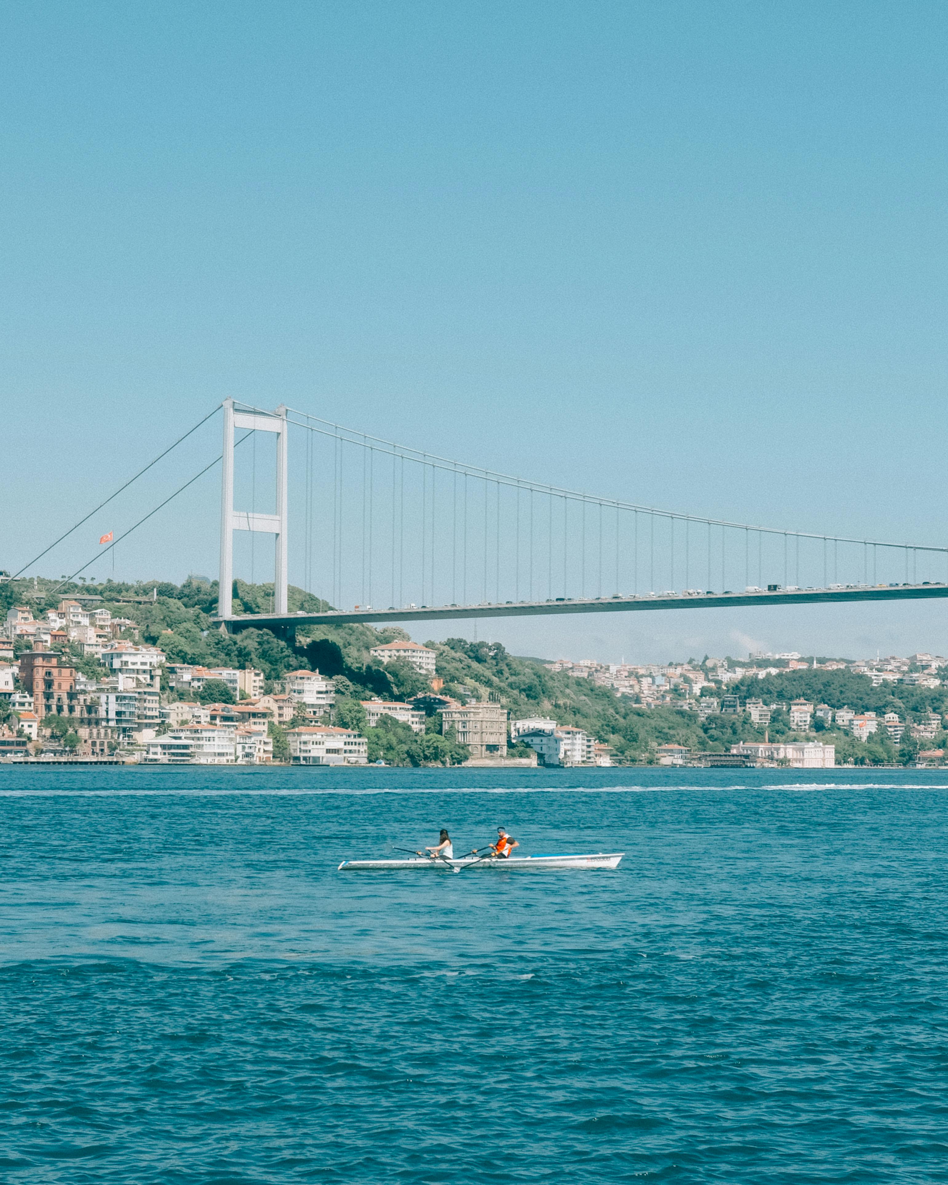 Istanbul Rowing and Asian Side City Tour